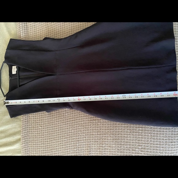 Wilfred Montburn Black V neck dress - Picture 13 of 13